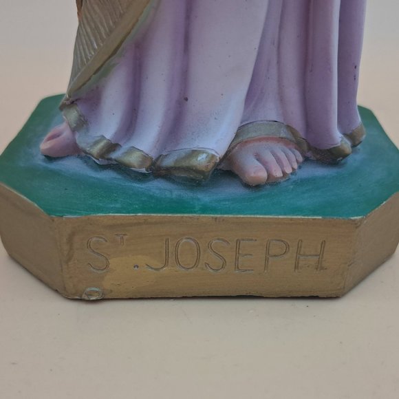 Resin Statue of Saint Joseph and the Infant Jesus - Picture 8 of 11
